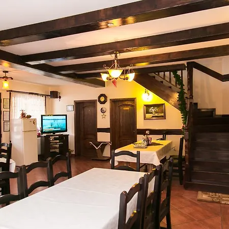 Casa de hóspedes Roua Muntilor Sîmbăta de Sus
